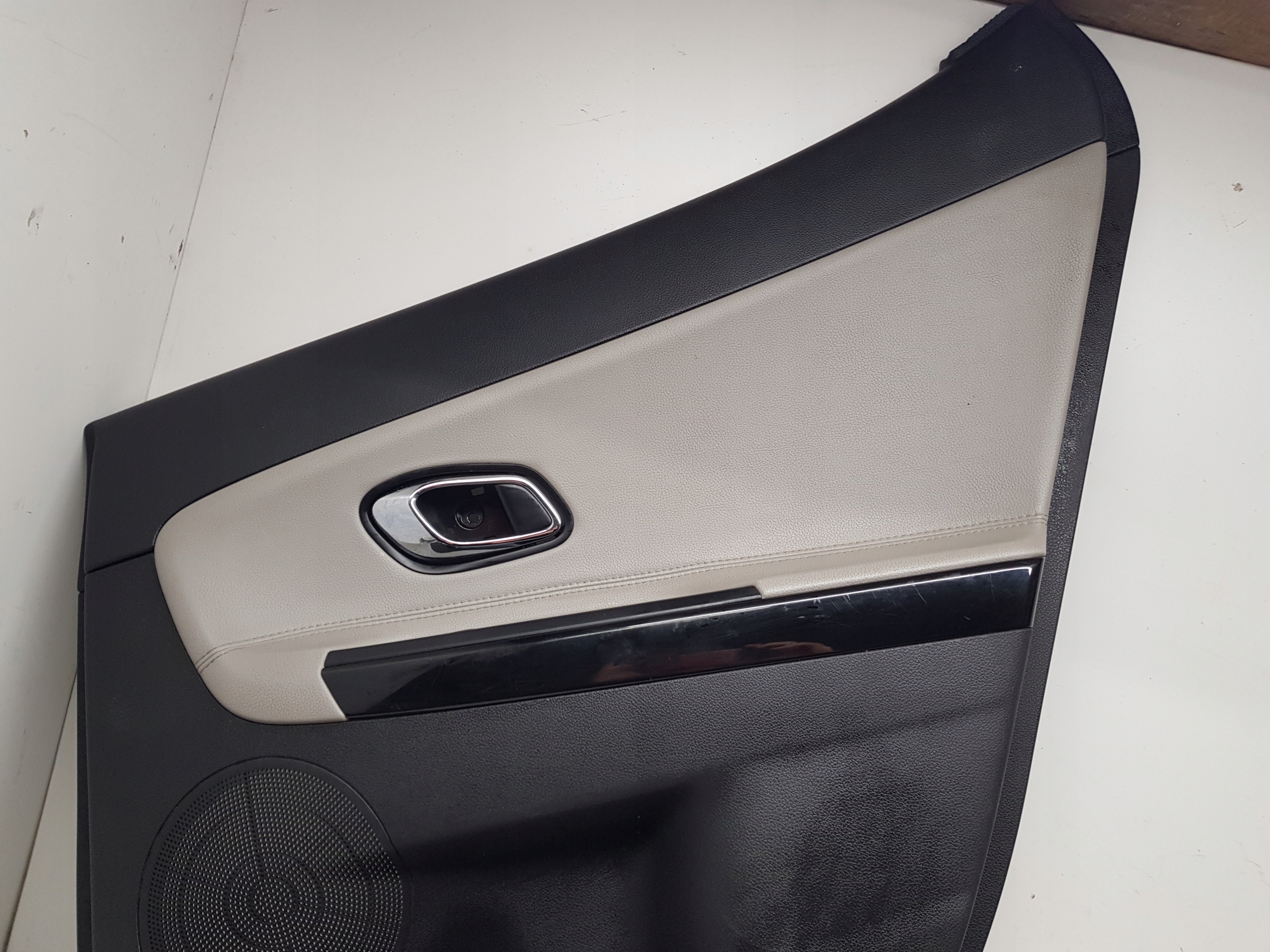 KIA CEED II HB side upholstery door right rear part 13R