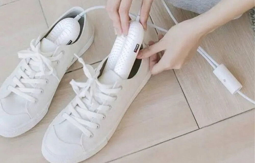 Suszarka do butów GLOVII GG20 Kolor dominujący biały