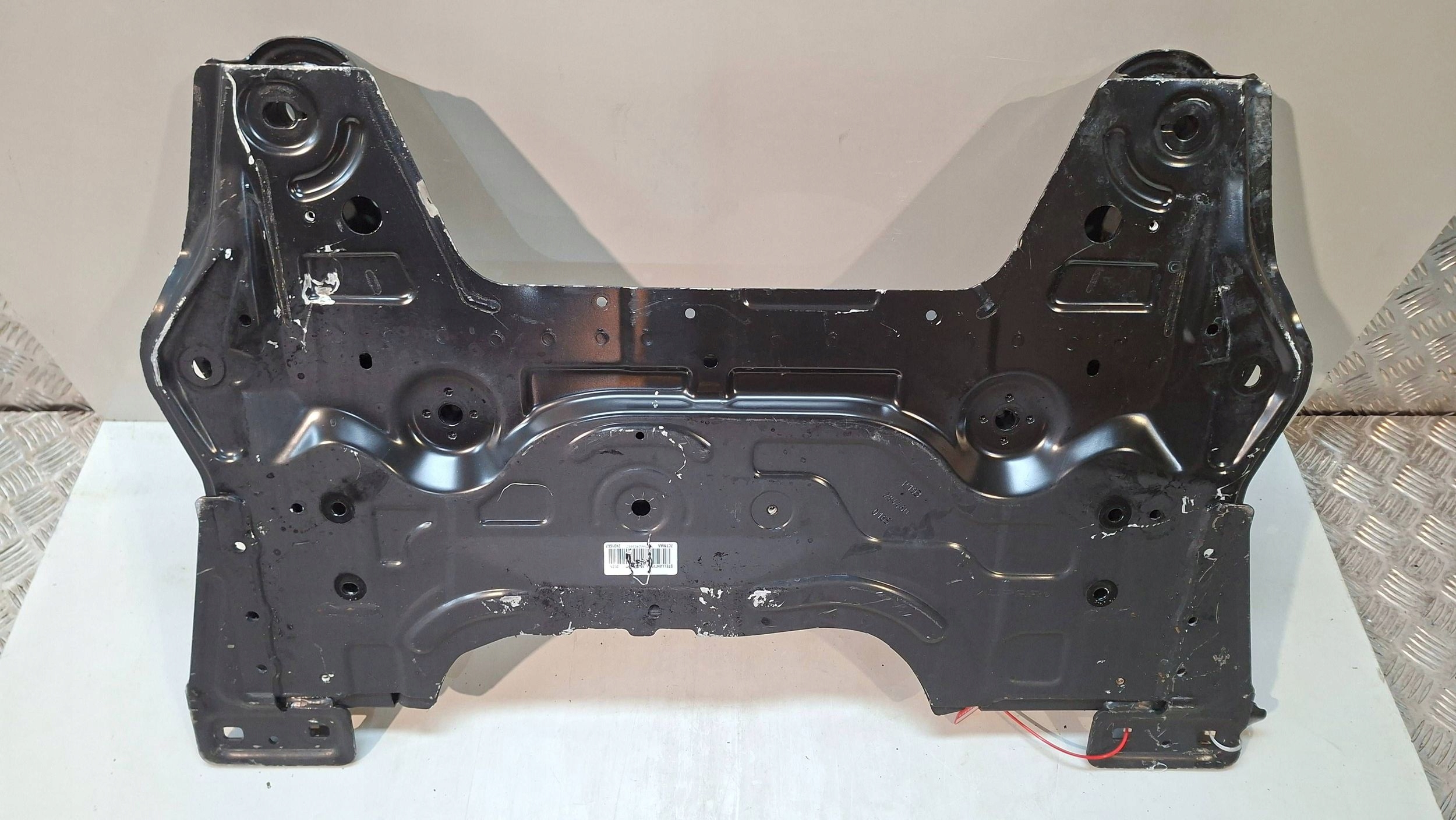 axle beam front FIAT 600E JEEP AVENGER 2024