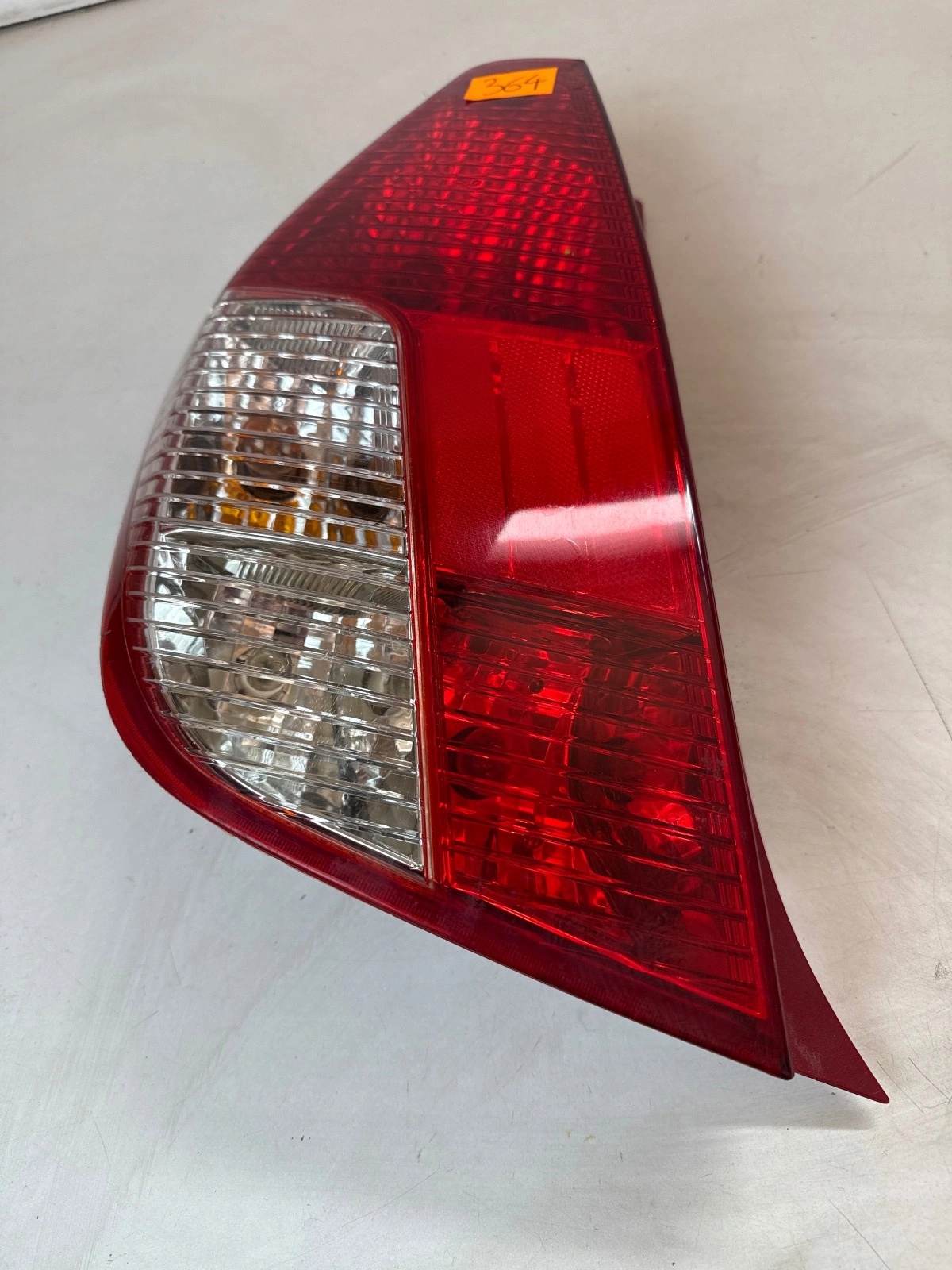 light rear part rear left Hyundai I10 hb