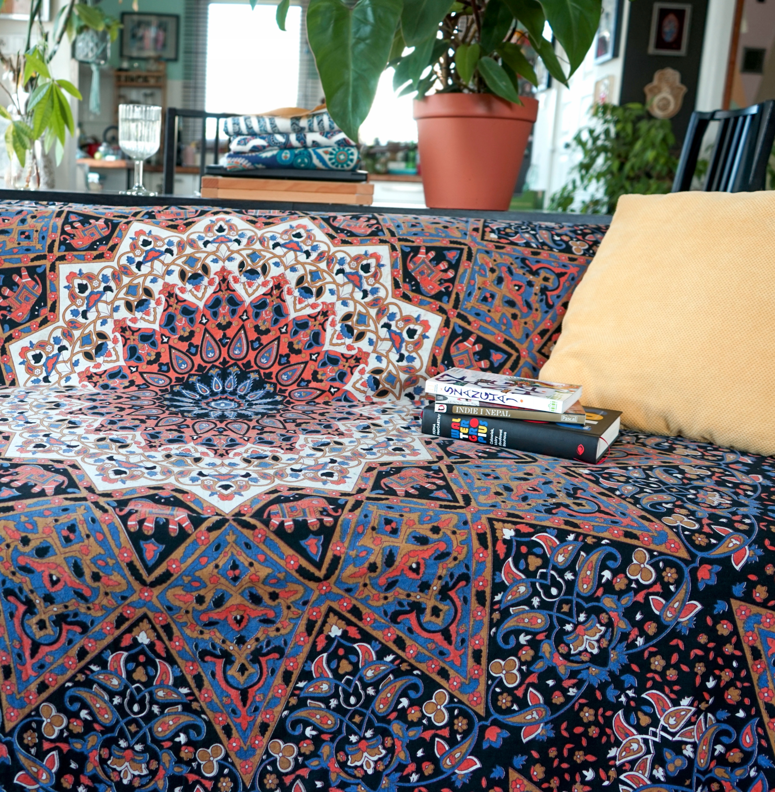 Narzuta/kapa/makata/ indyjska/Delhi Wymiary 200x220cm