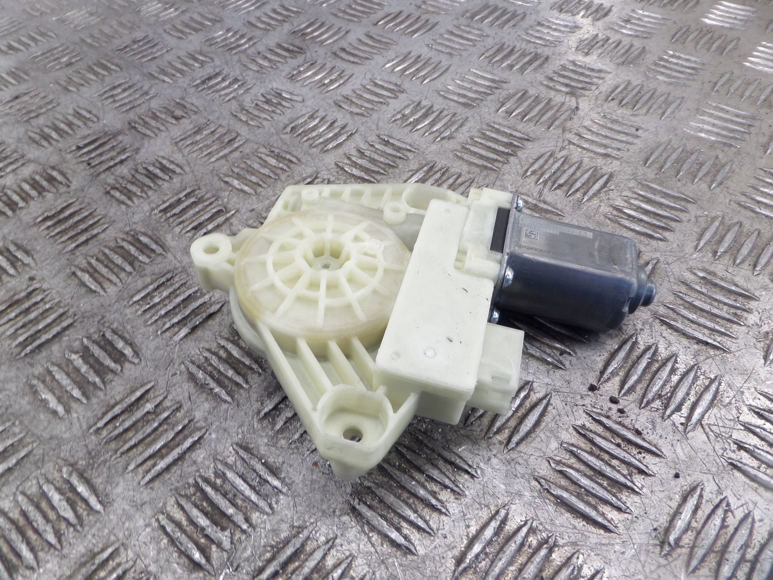 Mercedes W205 mini motor Podnosnika windows left front A2059060013