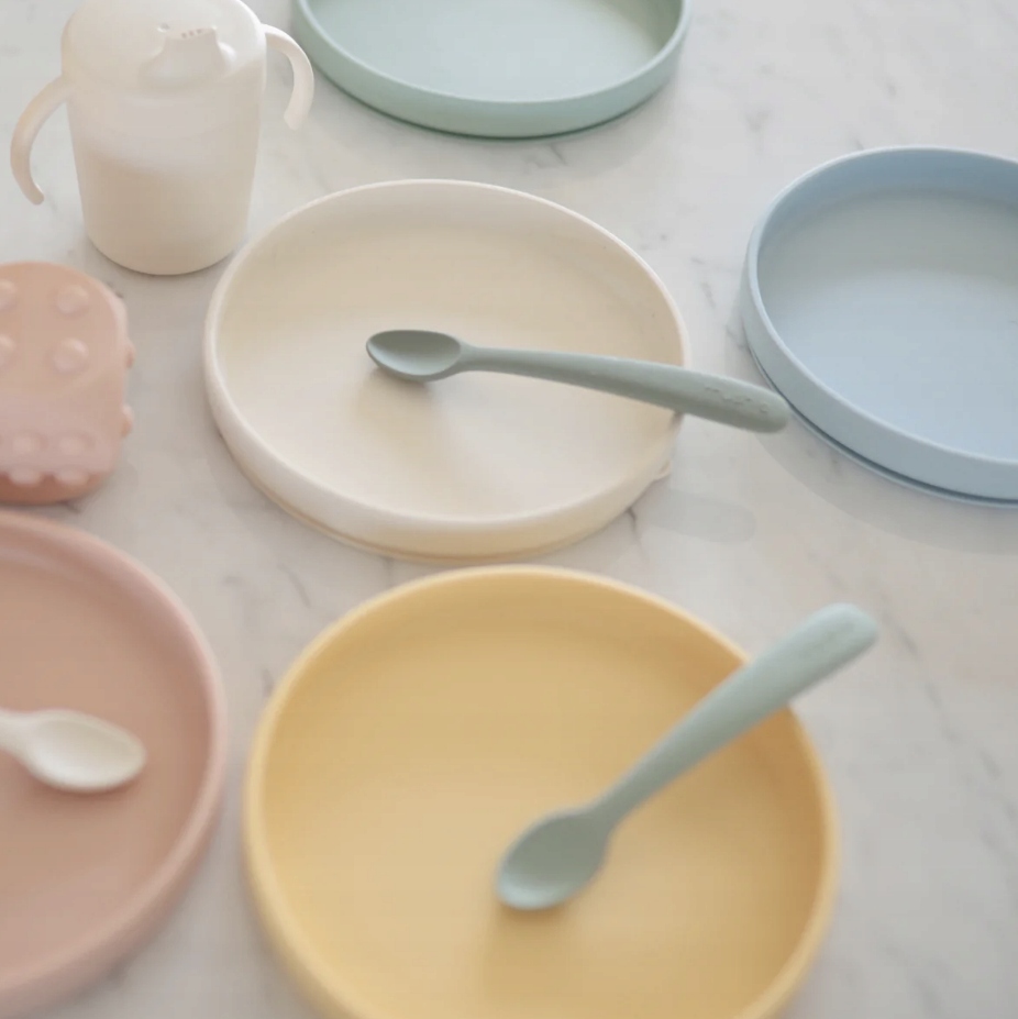 MUSHIE Talerzyk z Przyssawką Classic Blush Kod producenta 100209