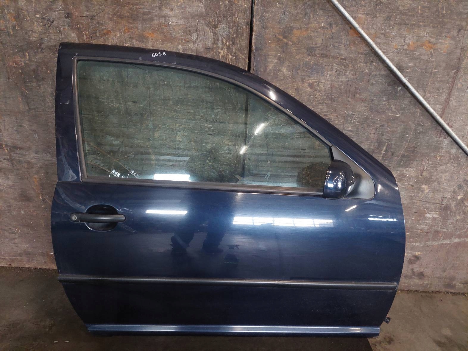 door complete right front VOLKSWAGEN GOLF IV LC5H 1J3837730E 3D