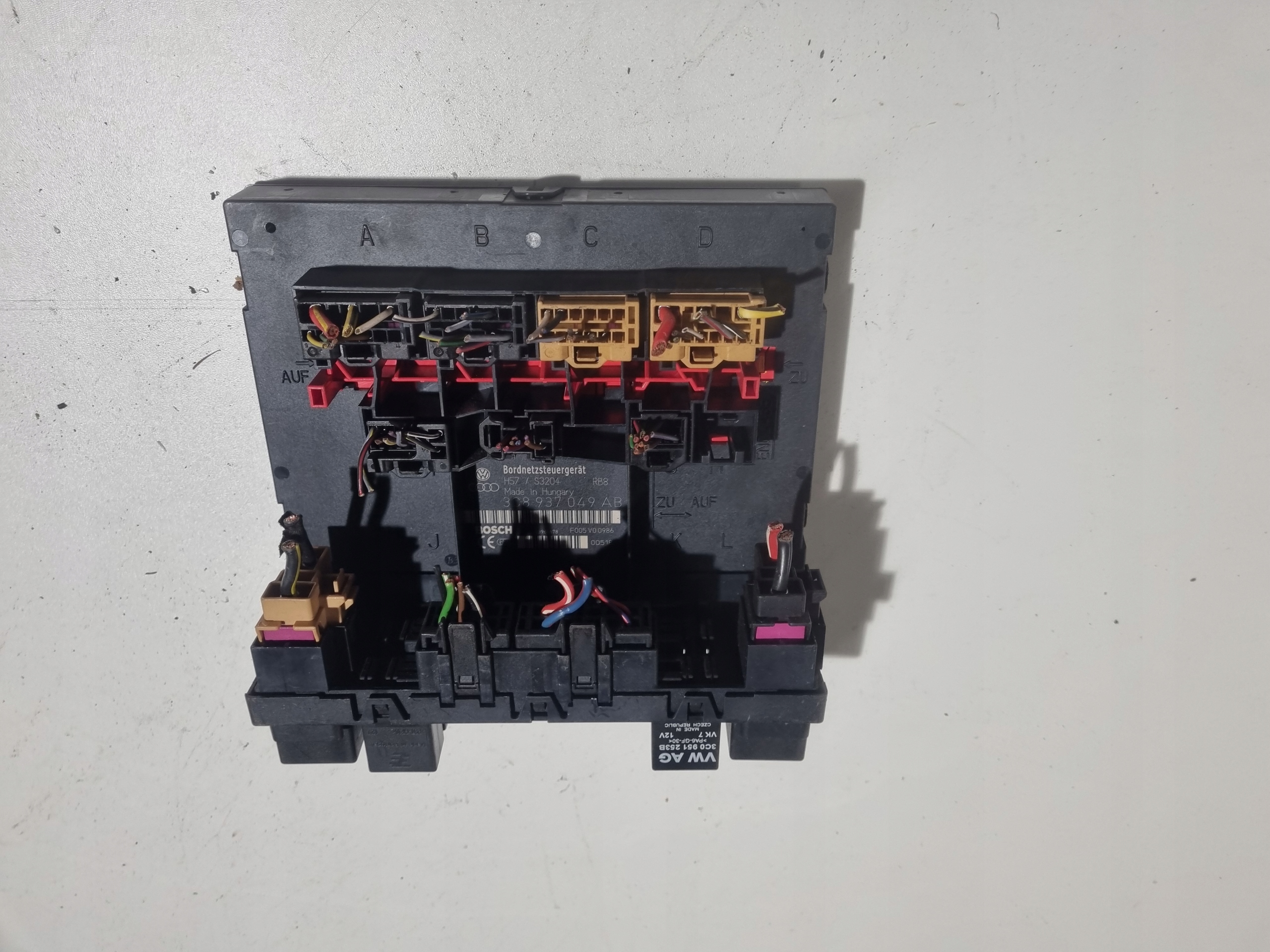 PASSAT B6 2.0 TDI модуль BORDNETZ 3C8937049 AB
