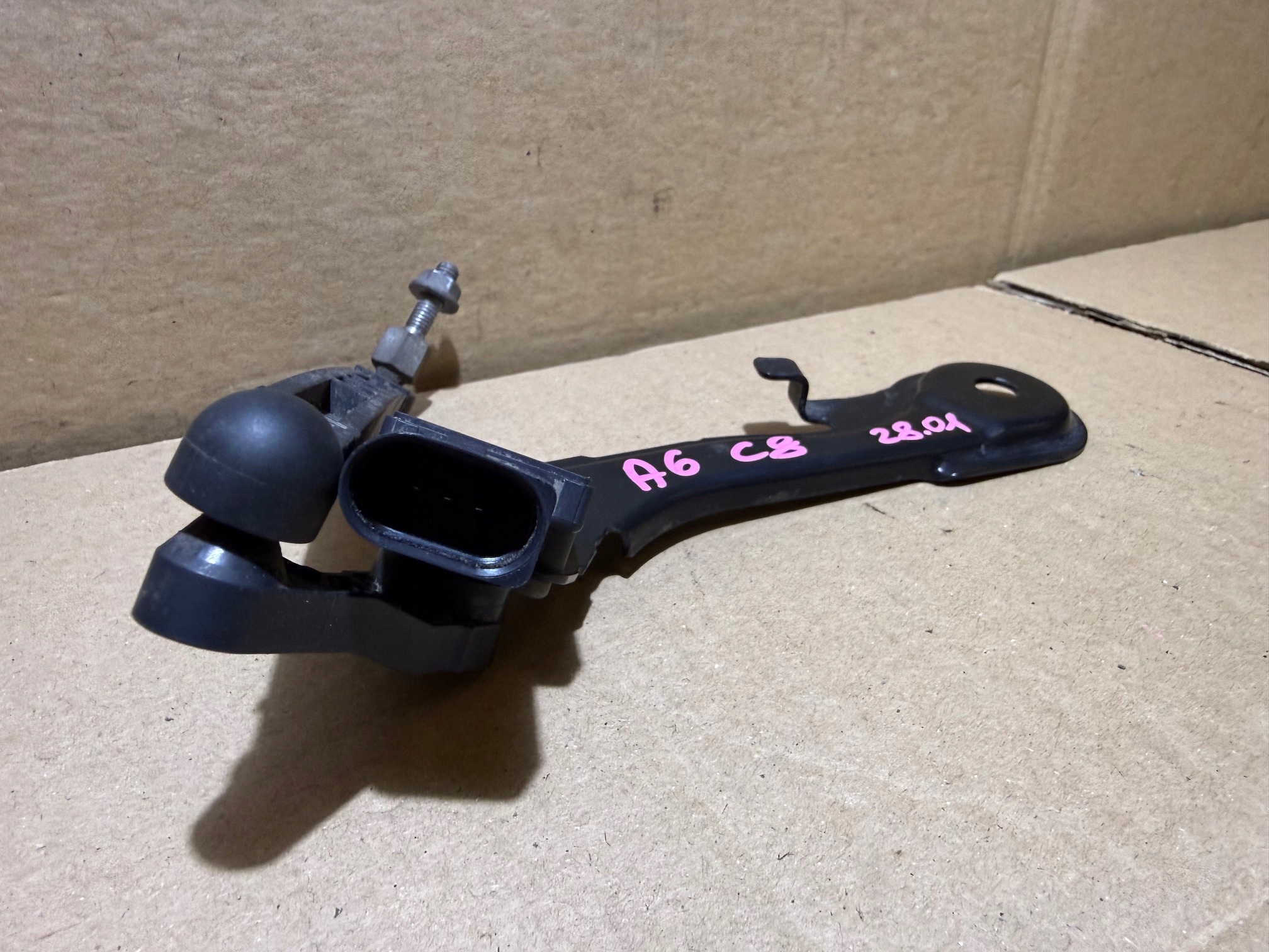 AUDI A6 C8 Sensor POZIOMOWANIA Leuchten lichte 4K0907504 4K0941309B