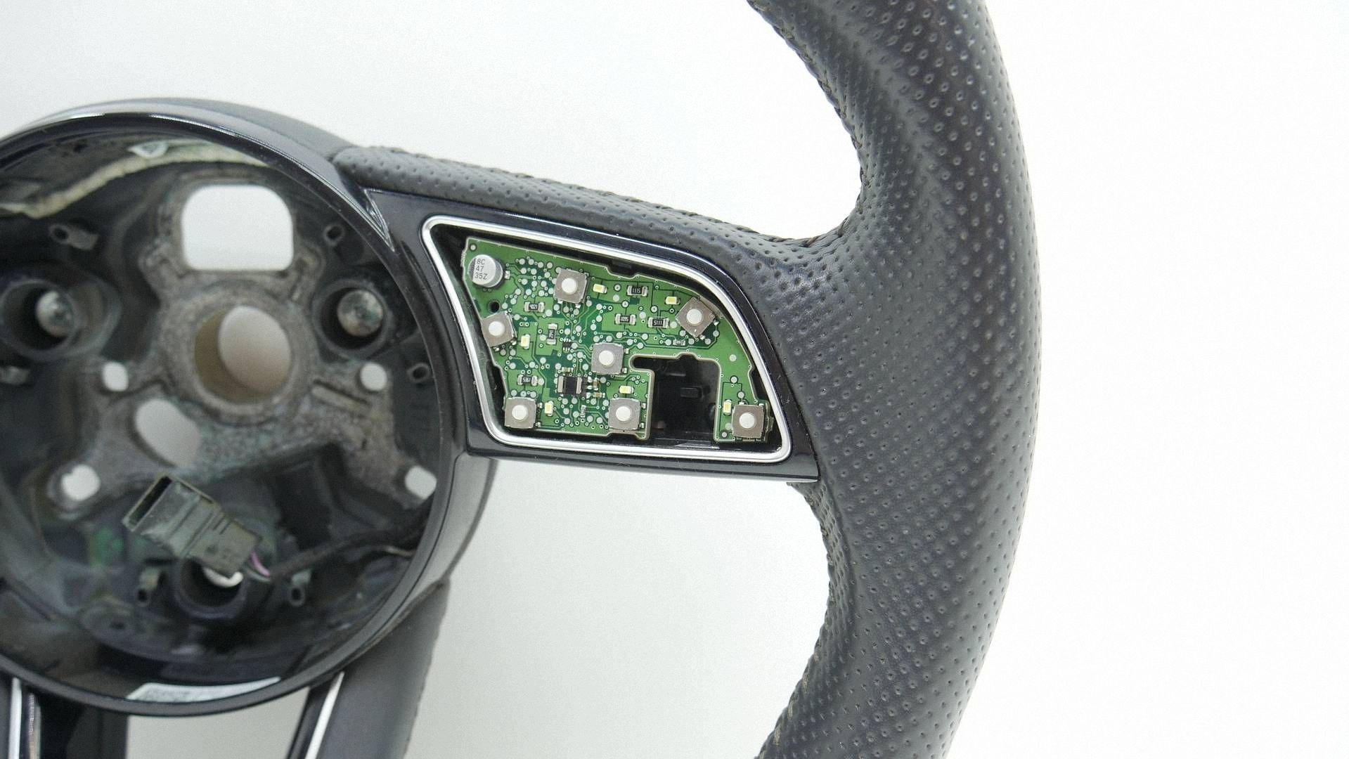 lenkrad Leder SCIETA MULTI Leder AUDI A3 8V S-LINE LIFT 8V0419091CM
