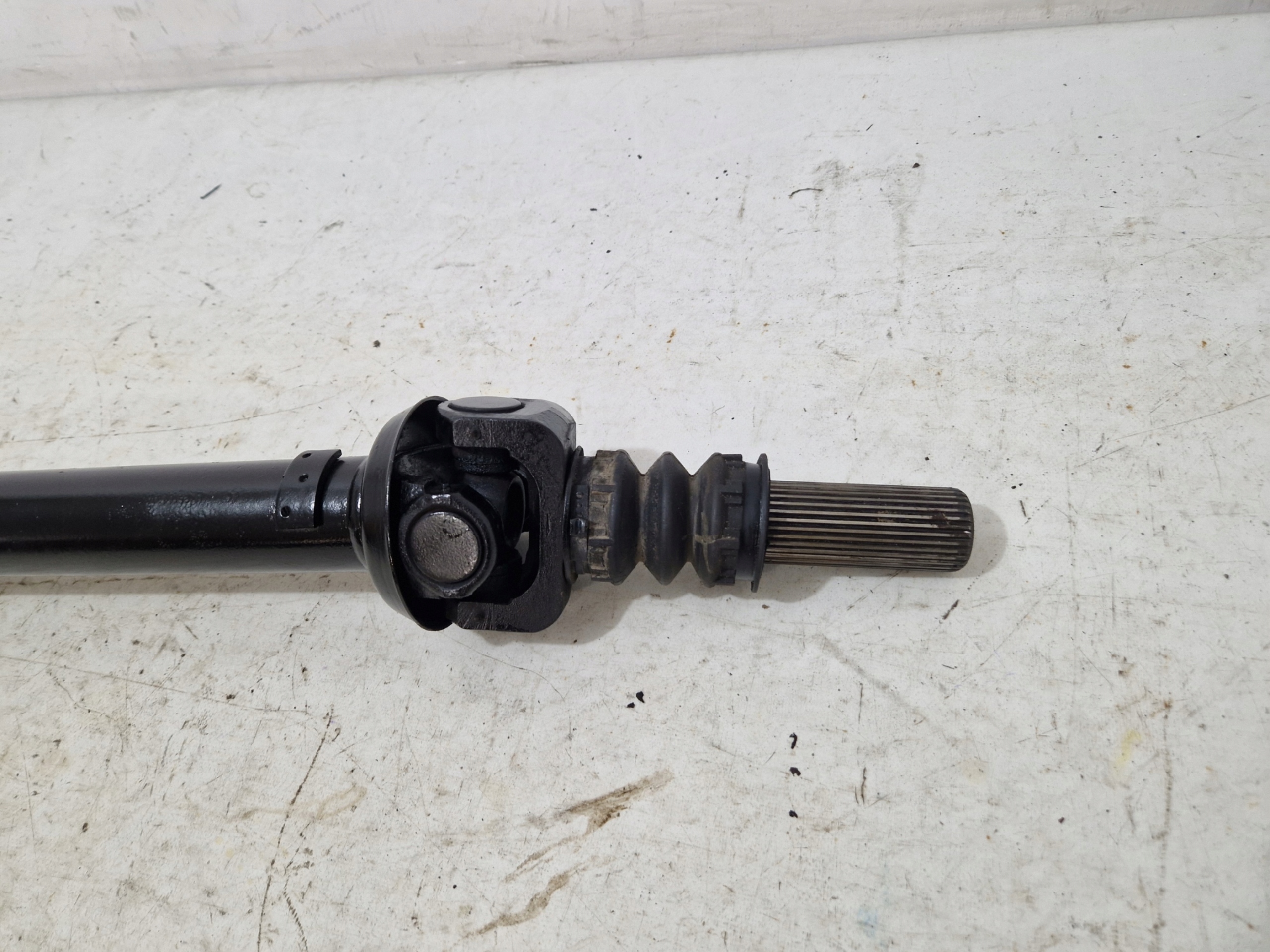 CADILLAC ESCALADE IV 15- 6.2 V8 front cardan front 22760960