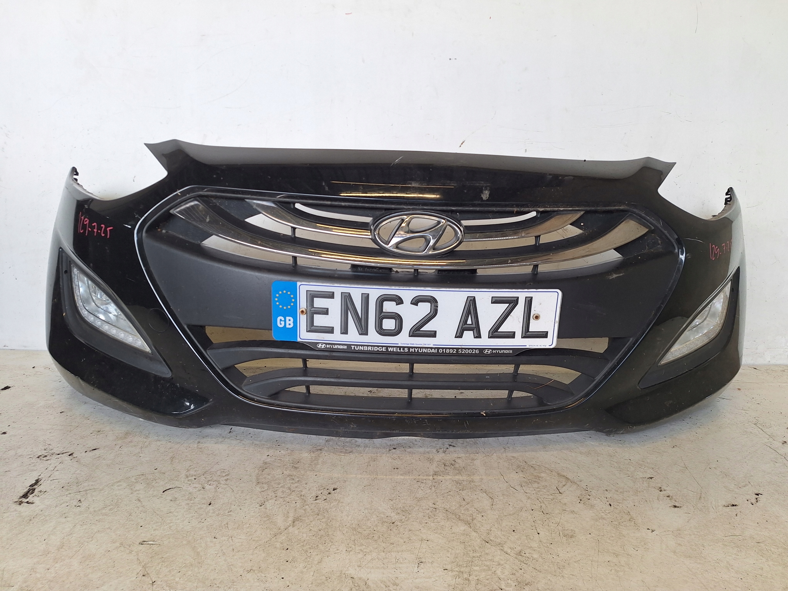 HYUNDAI I30 II 12-15 bumper + LED