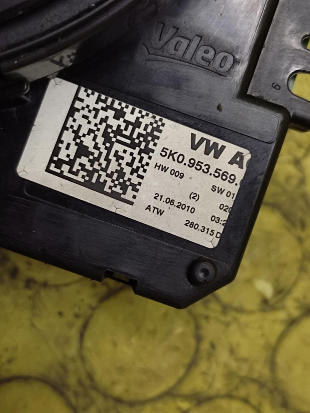 SKODA OCTAVIA II ring ZWIJAK 5K0953569C