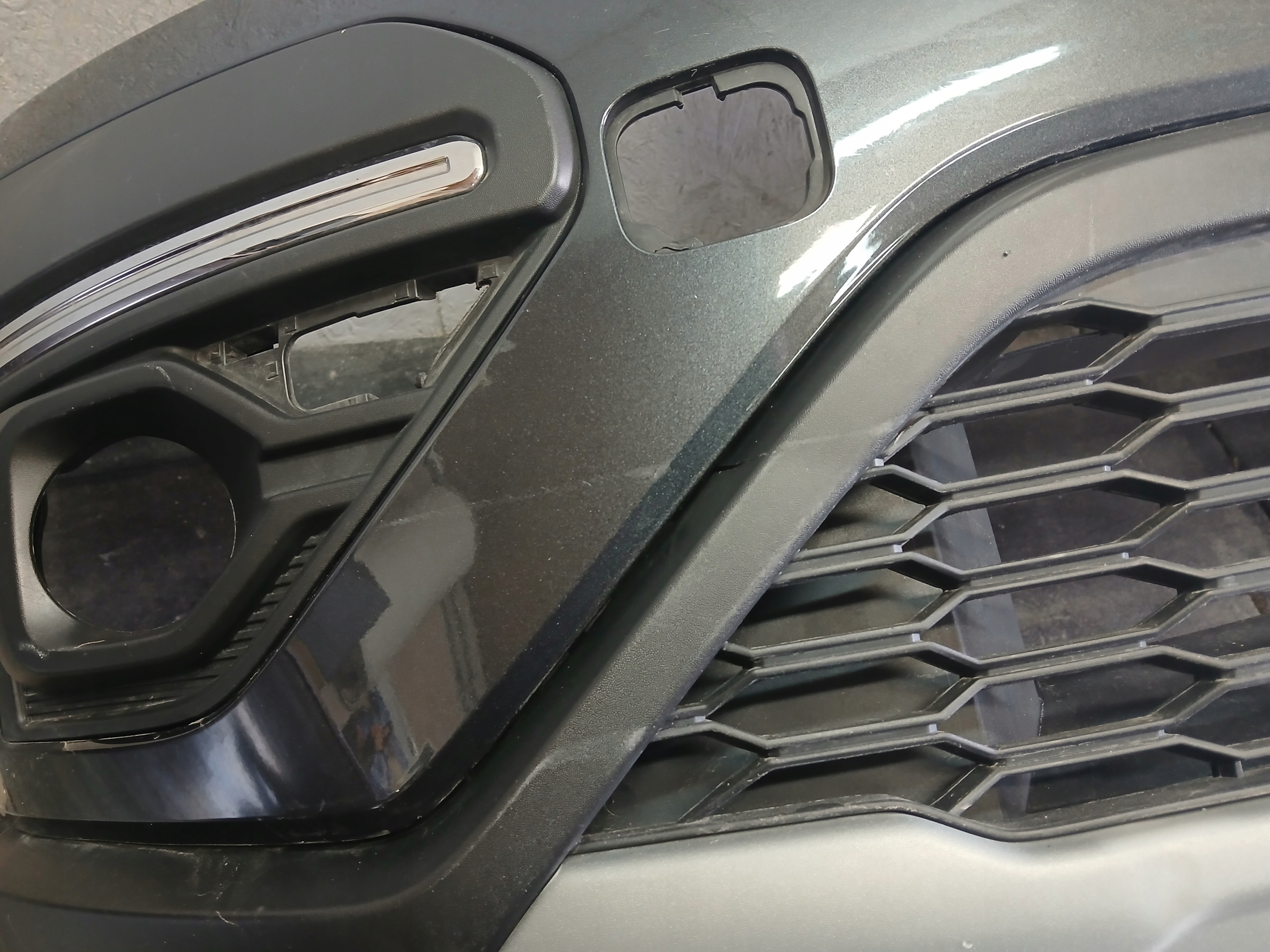 bumper front DACIA SANDERO III 3 STEPWAY