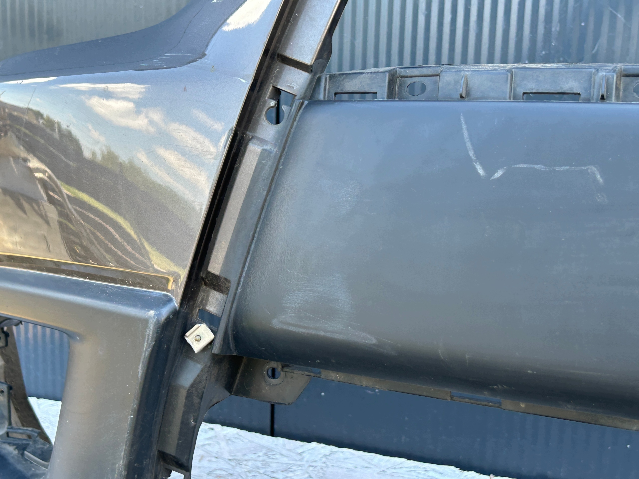 bumper front front MITSUBISHI ASX and 10-12 washers