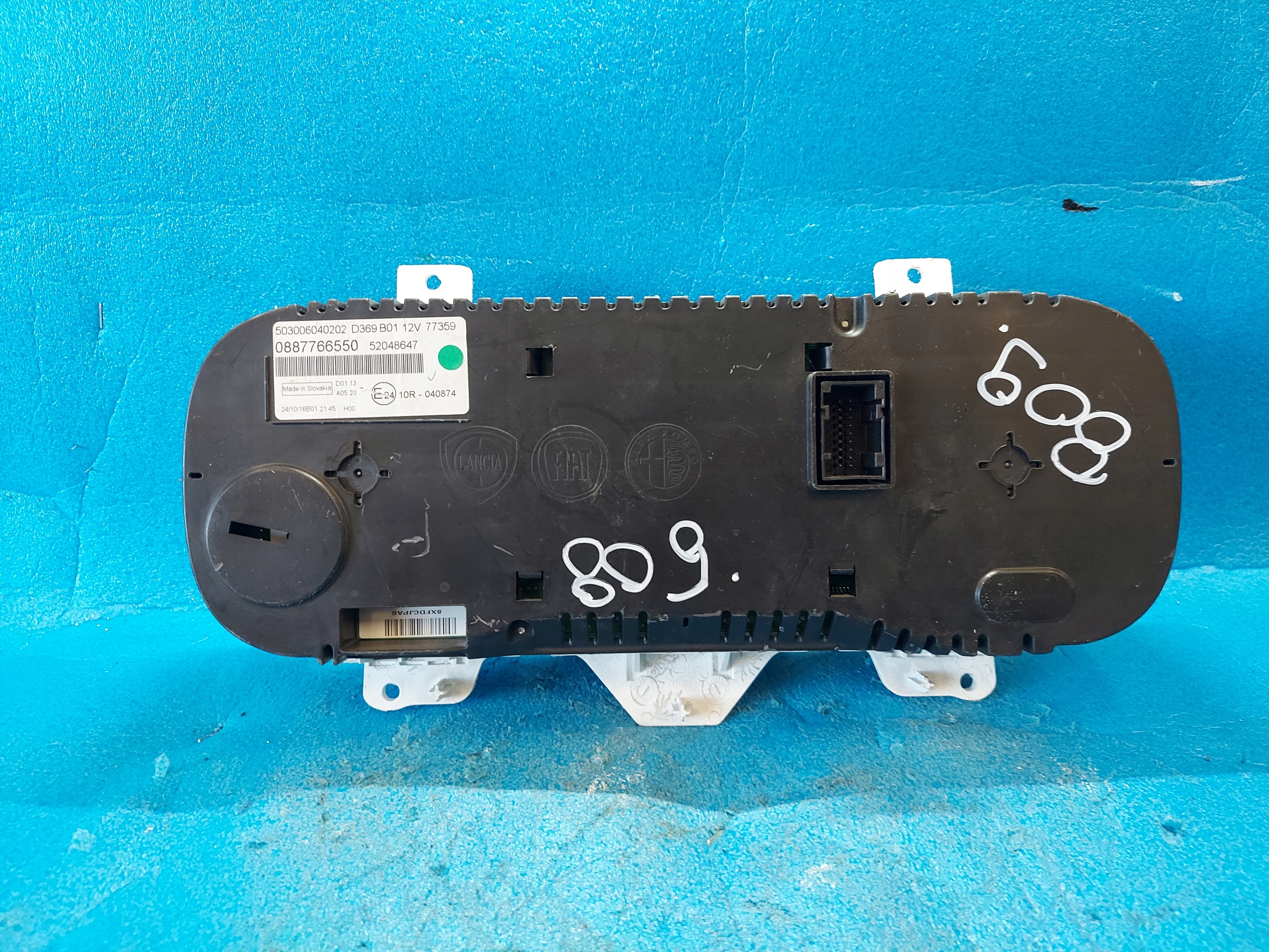 budíky hodiny PANDA III 1.2 B 0887766550