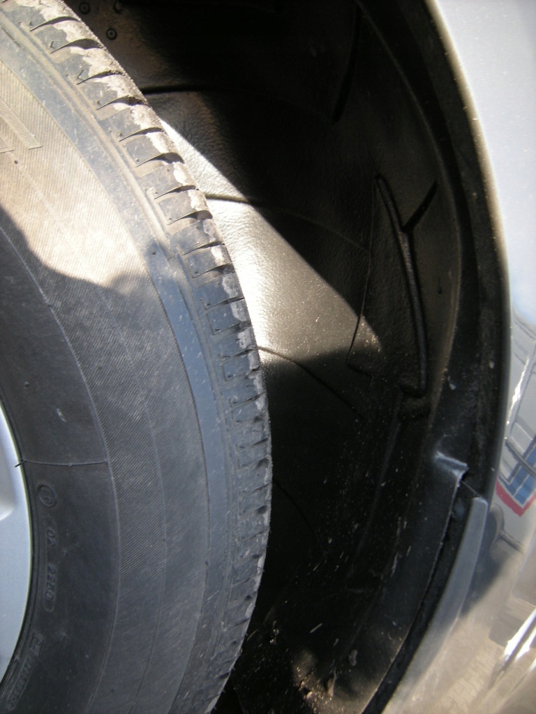 FORD RANGER подкрылок внутренние