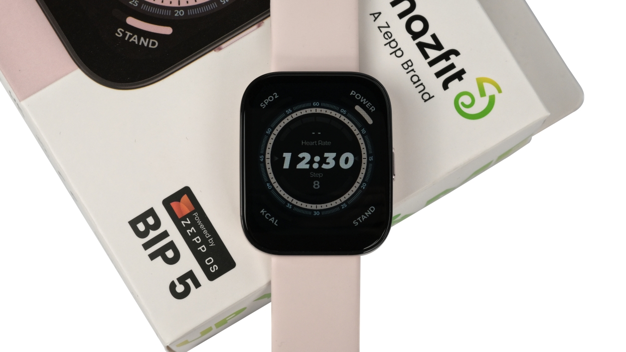 Test smartwatcha Amazfit Bip 5 minimalistyczny ale wysoce funkcjonalny Allegro.pl