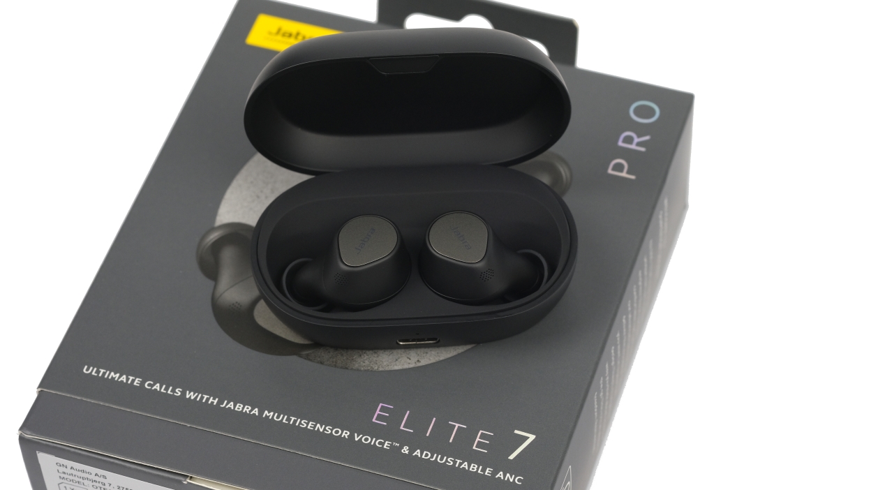 Sprawdzone na własnych uszach: Jabra Elite 7 Pro vs Active