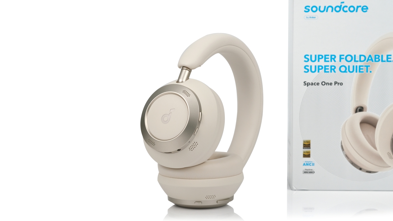 Test słuchawek Soundcore Space One Pro – atak na wyższą