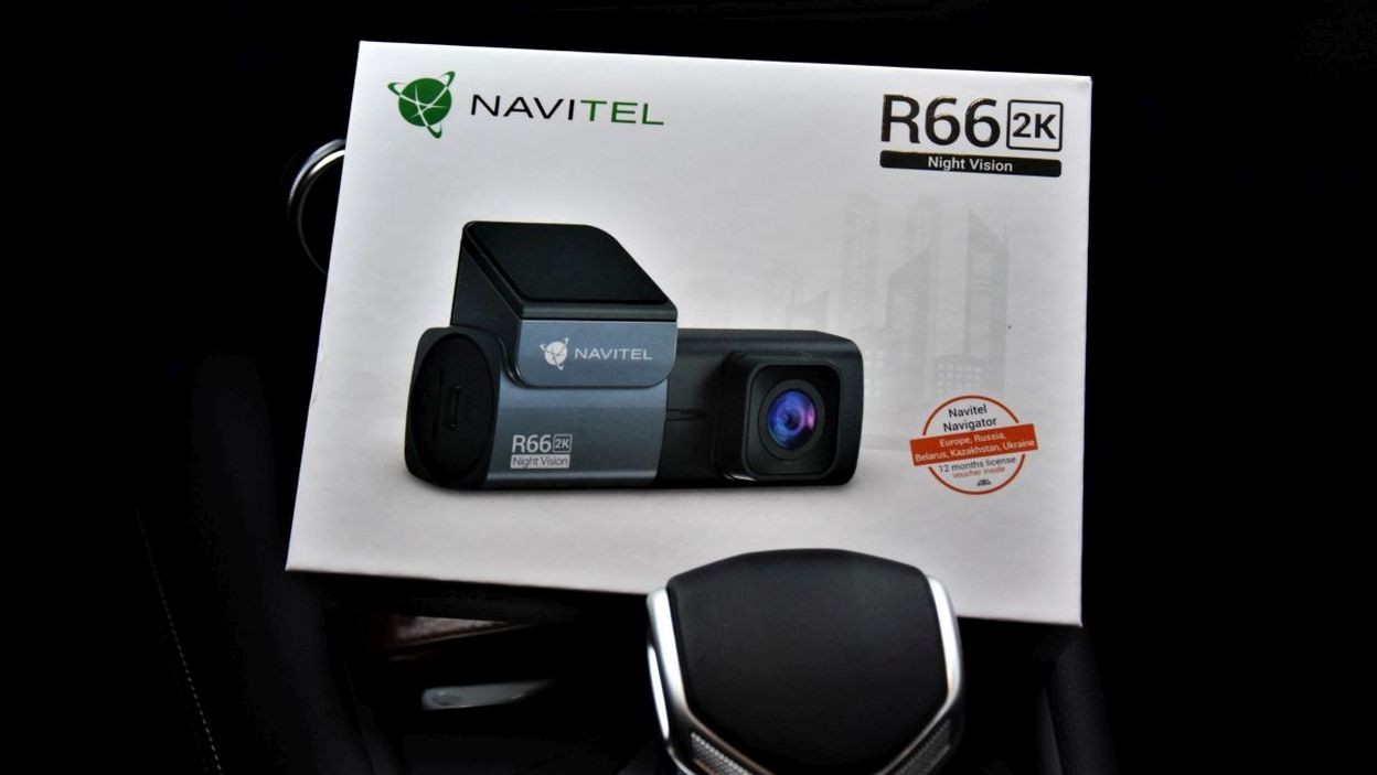 Ibox laser drive f5. Видеорегистратор навител глаз бога. Navitel r66 2л коробка. Navitel r1000. Видеорегистратор navitel r66 2k.