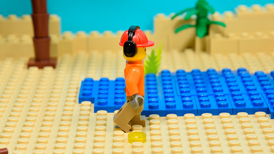 Postava Lego-leg na zadnej strane