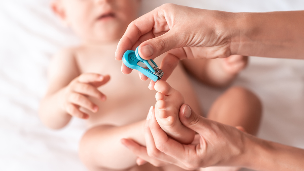 Jak Bezpiecznie Przycinac Paznokcie Niemowlat Allegro Pl