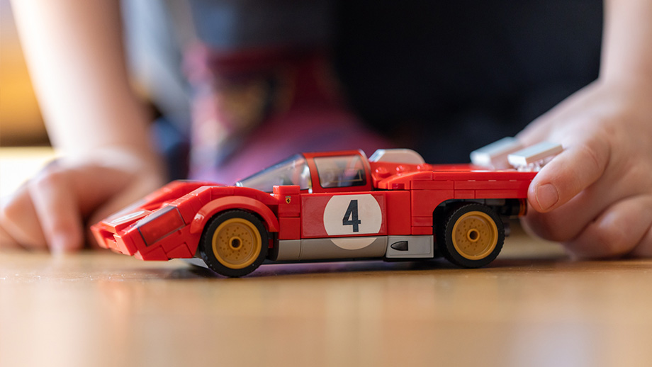 LEGO Speed Champions Ferrari v plnej kráse