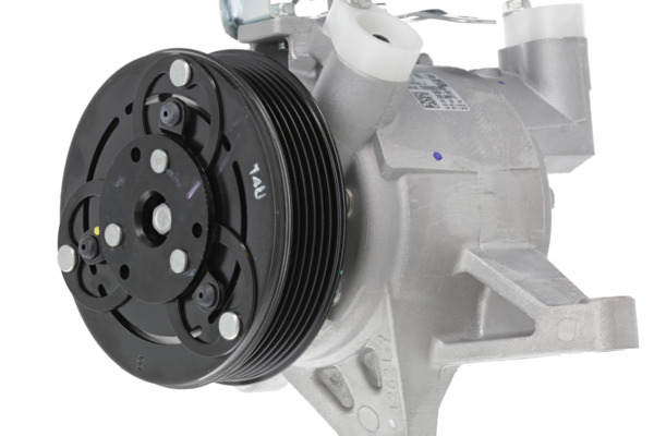Компрессор кондиционера valeo 814717