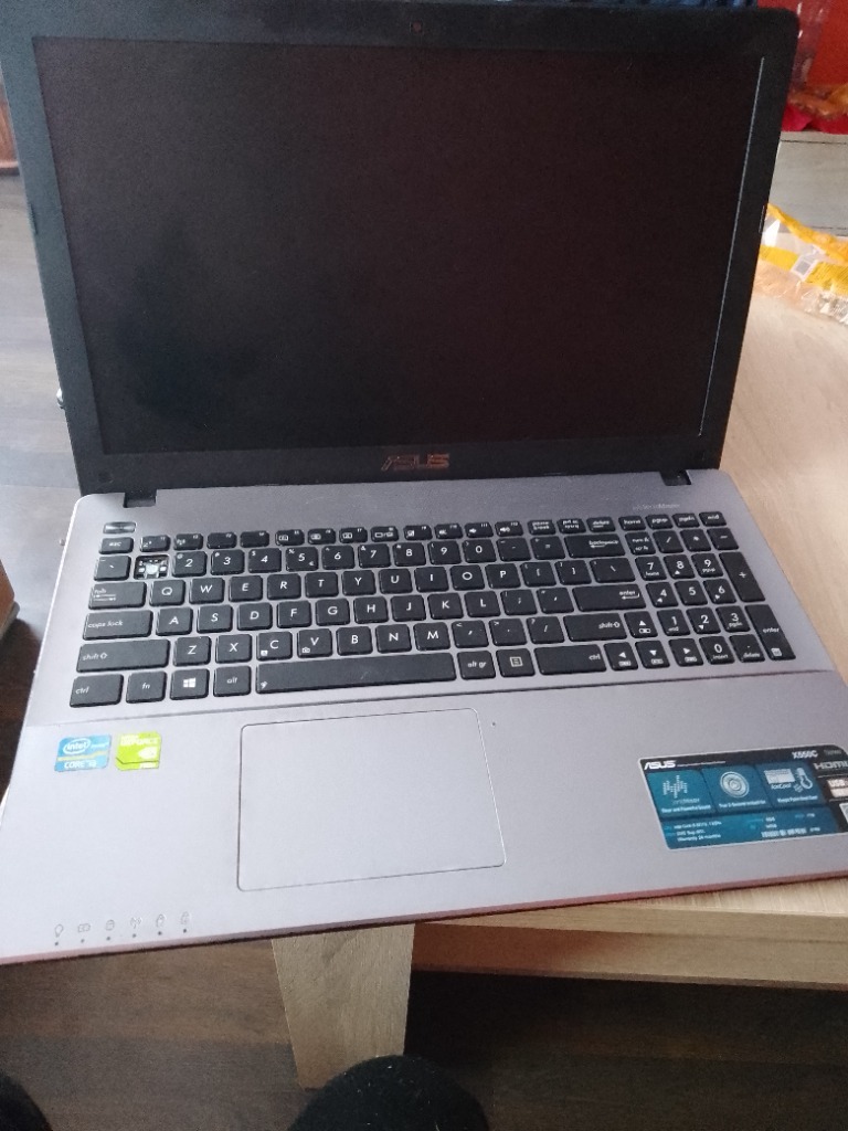 Asus x550 obudowa, klawiatura, matryca, touchpad Legnica Licytacja