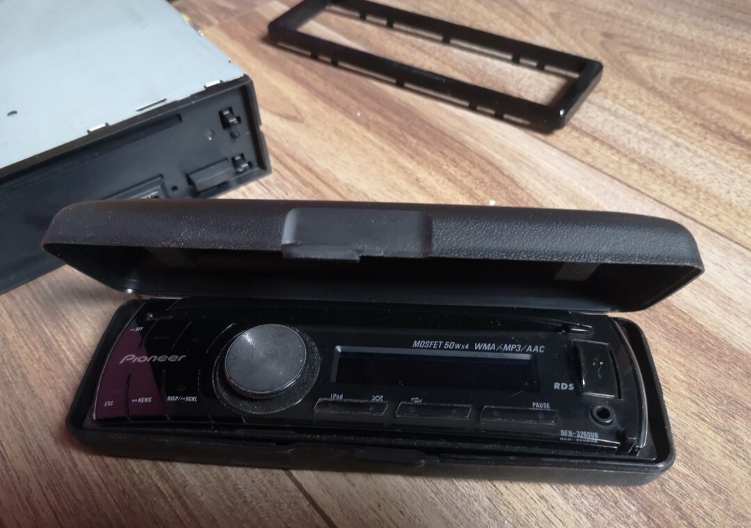 Radio samochodowe Pioneer DEH-3200UB | Nowy Sącz | Kup teraz na Allegro ...