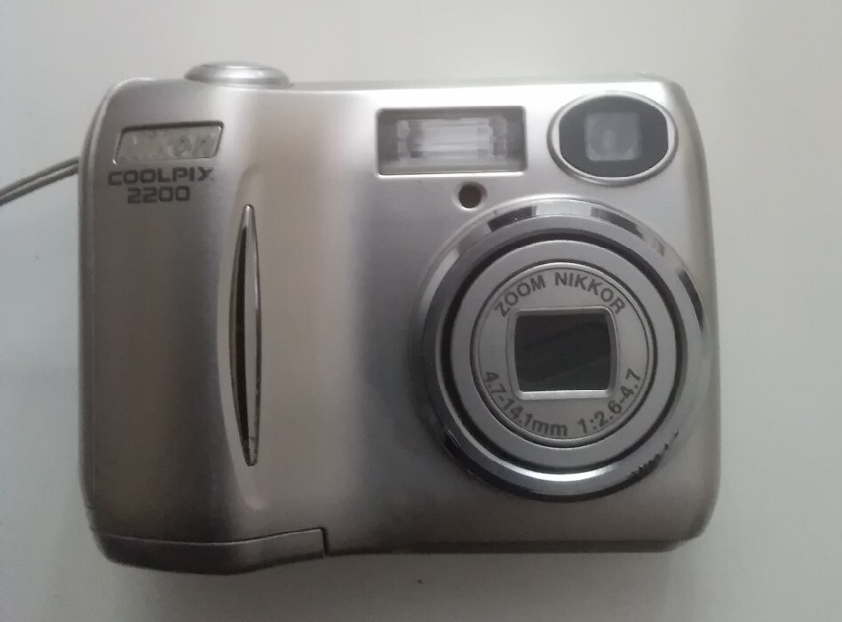 Aparat cyfrowy Nikon Coolpix 2200 Gliwice Kup teraz na Allegro Lokalnie