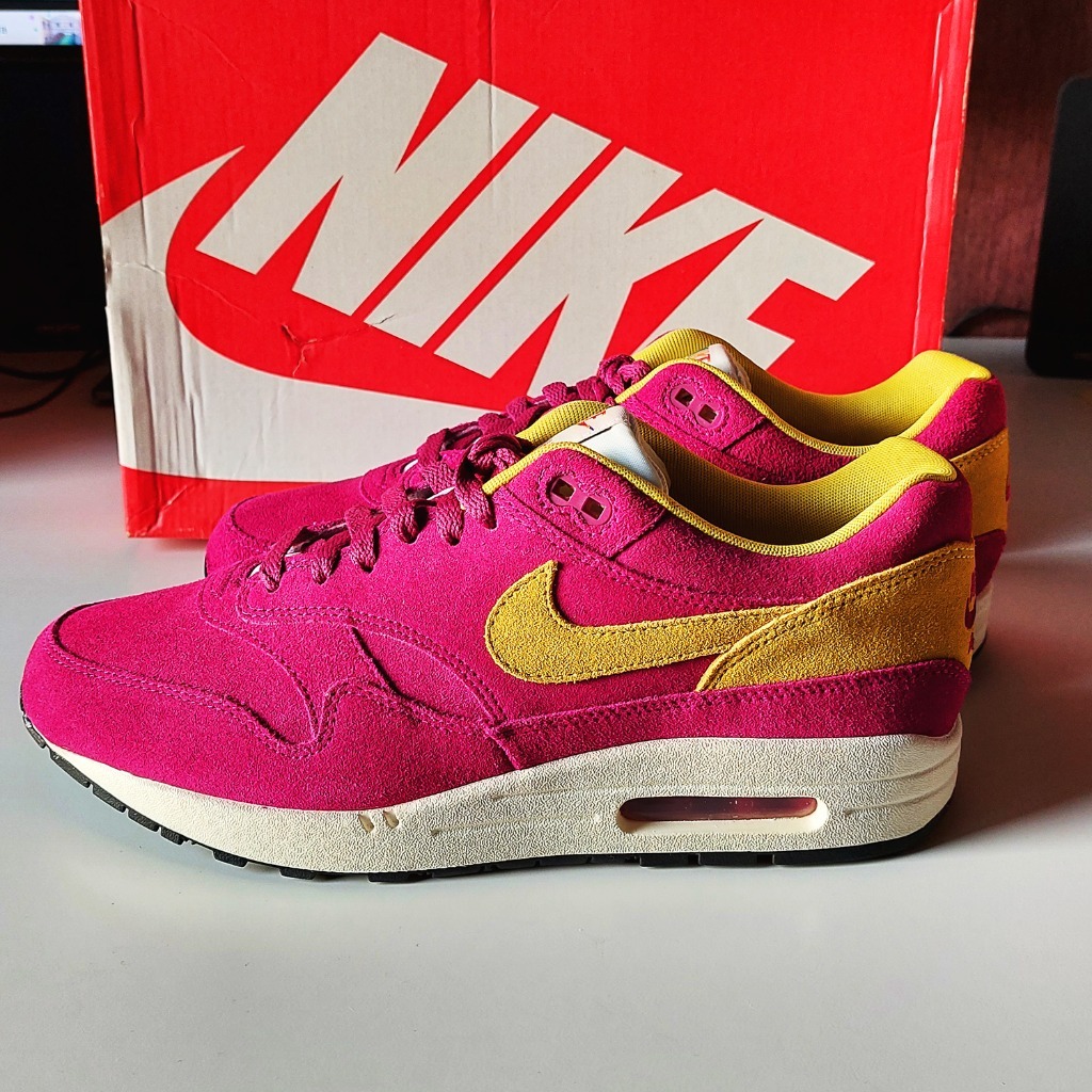 nike air max dynamic berry