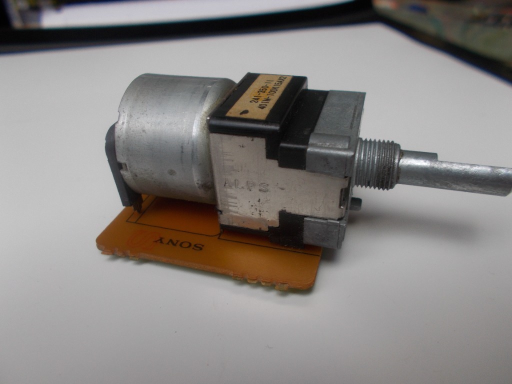 Potencjometr ALPS z silnikiem | Kraków | Licytacja na Allegro Lokalnie