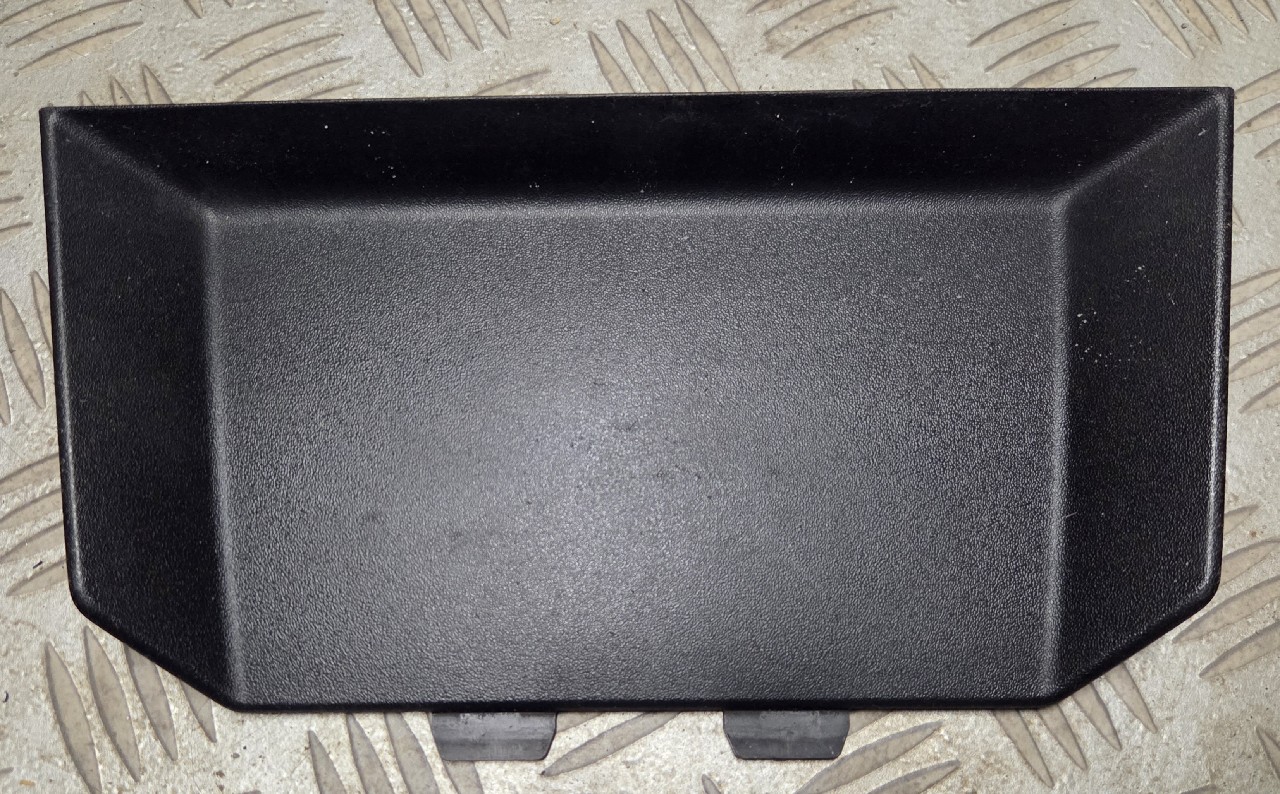 OPEL CORSA F ЗАГЛУШКА РЕШІТКИ ЦЕНТРАЛЬНИХ БАМПЕРА 9829800080 