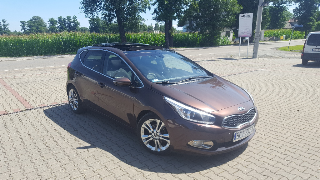 Kia Ceed 1,6 Gdi Najbogatsza Wersja Xenon Panorama | Mnich | Ogłoszenie Na Allegro Lokalnie