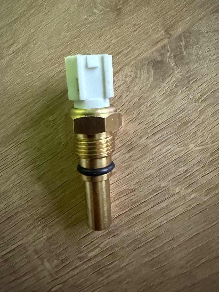 TERMOВИМИКАЧ ВИМИКАЧ ВЕНТИЛЯТОРА TOYOTA J5652022 