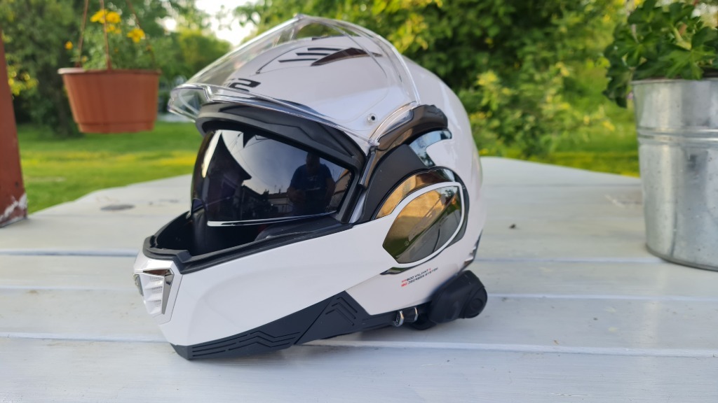 Sena ls2 online valiant