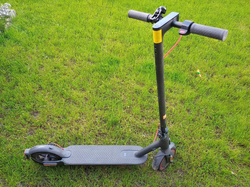 hulajnoga-elektryczna-xiaomi-mi-pro-2-przebieg-65-rzesz-w-kup-teraz