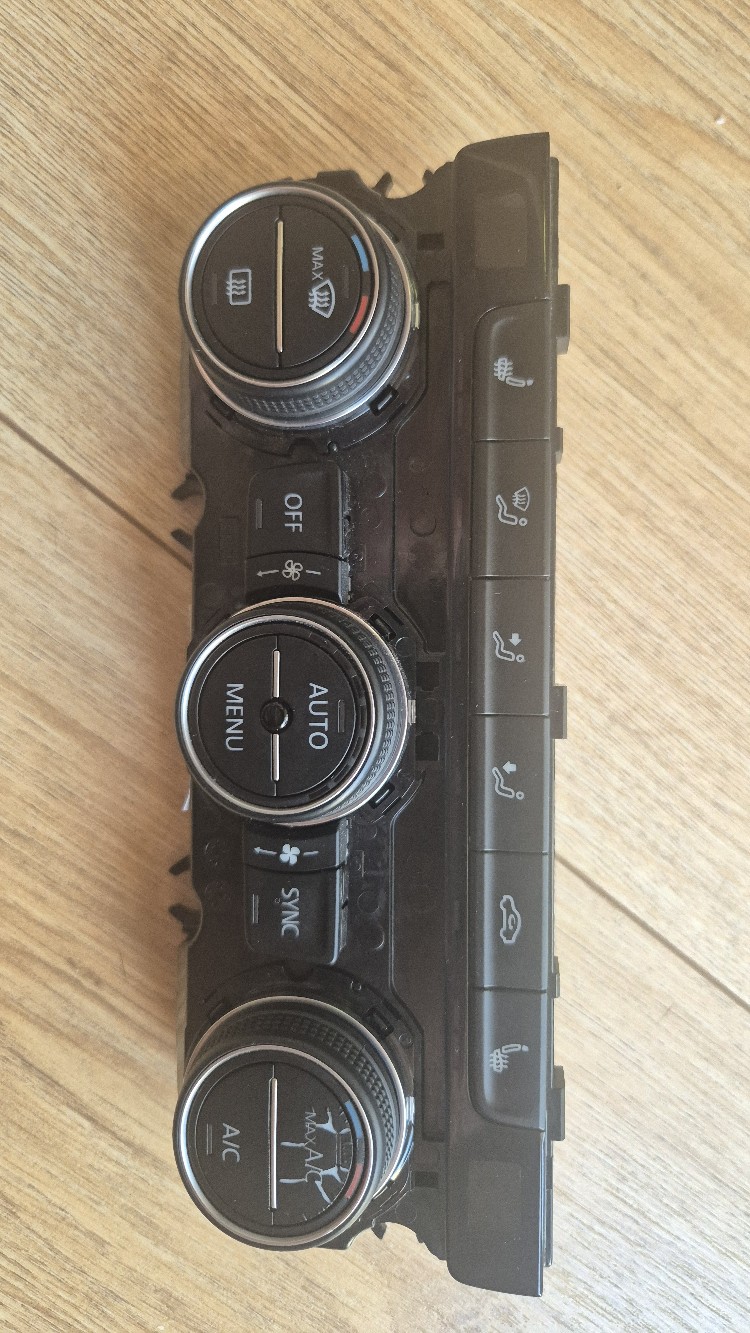 ПАНЕЛЬ КОНДИЦІОНЕРА VW GOLF 7 5G0907044CF 