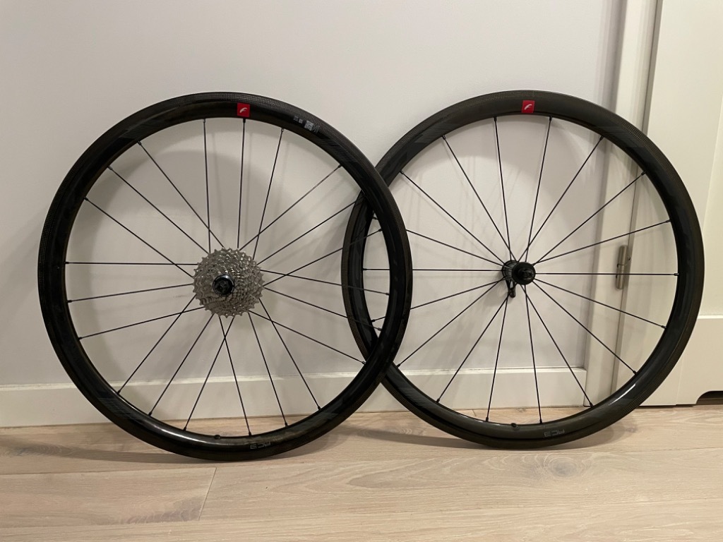 fulcrum wind 40c disc