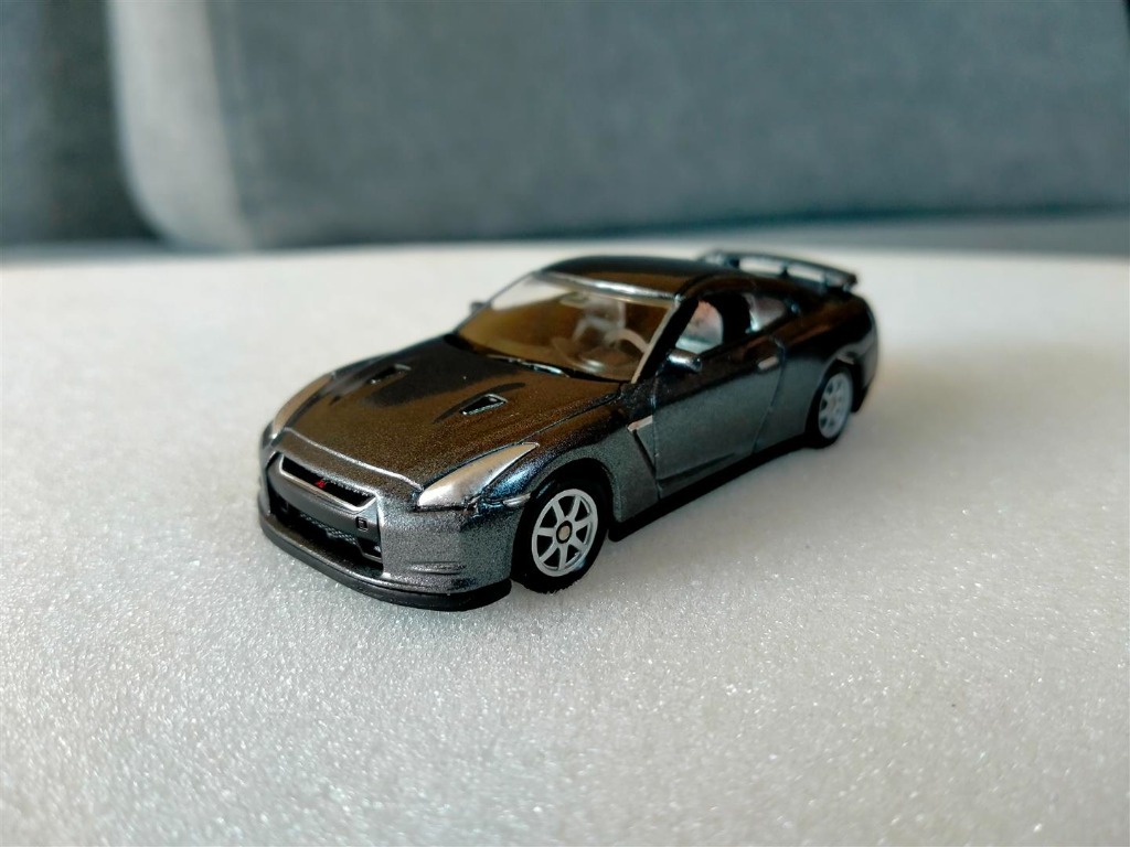 Nissan gtr welly