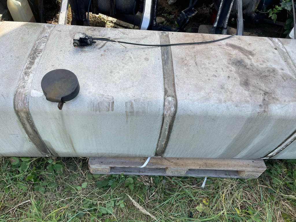 БАЧОК ТОПЛИВА IVECO STRALIS Купить Недорого Украина