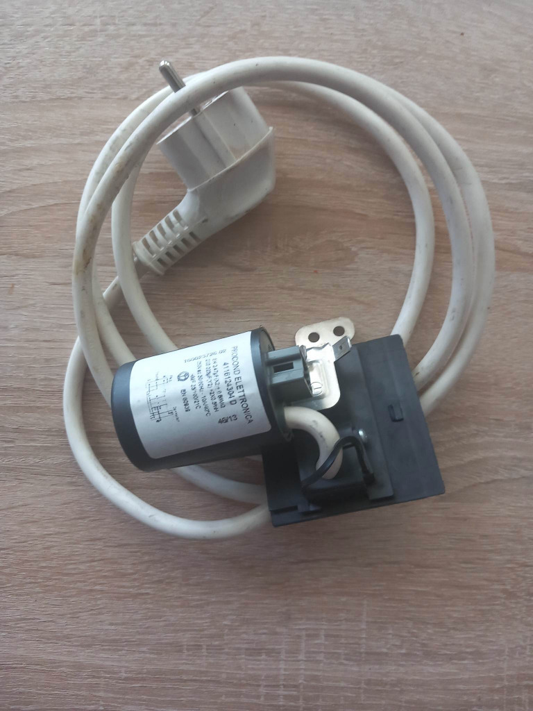 INDESIT Filtr PROCOND ELETTRONICA 41116124304 D | Stary Dębsk | Kup ...