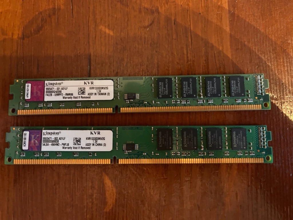 kvr1066d3n7k2 4g kingston 99u5471