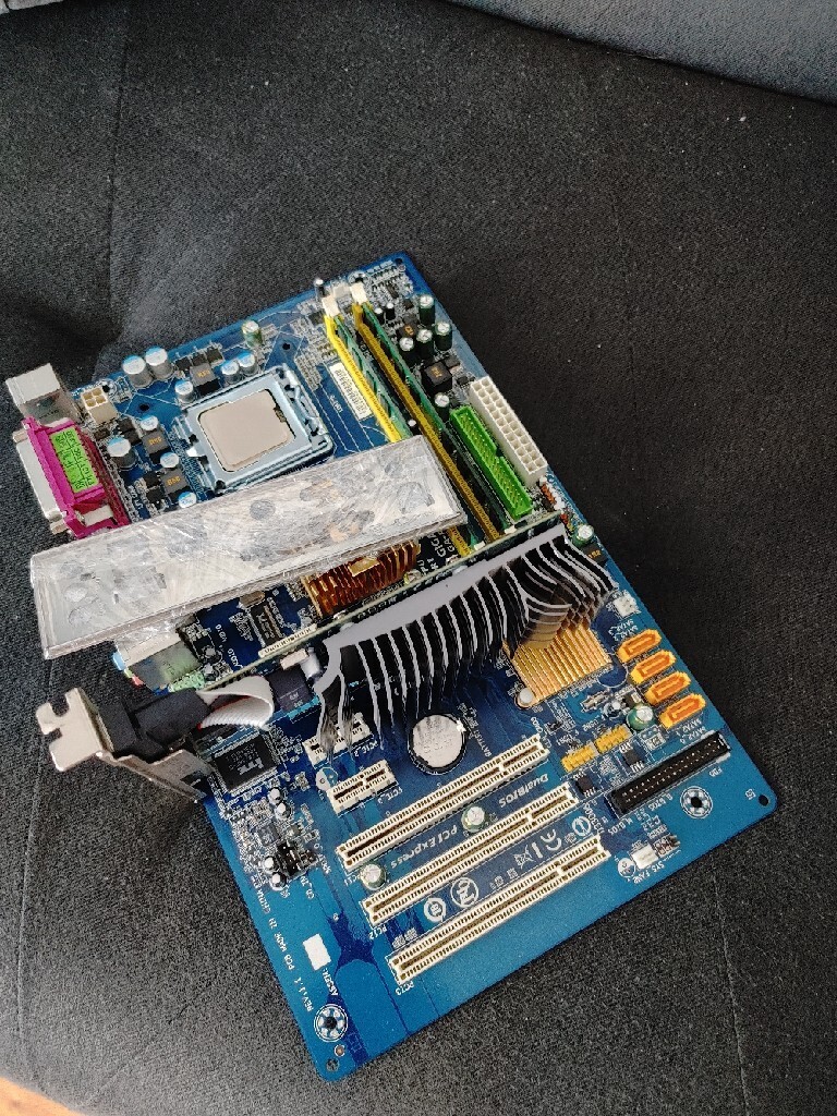 Płyta główna GA-P31-ES3G  procesor ram gafika | Nowy Sącz | Kup teraz ...