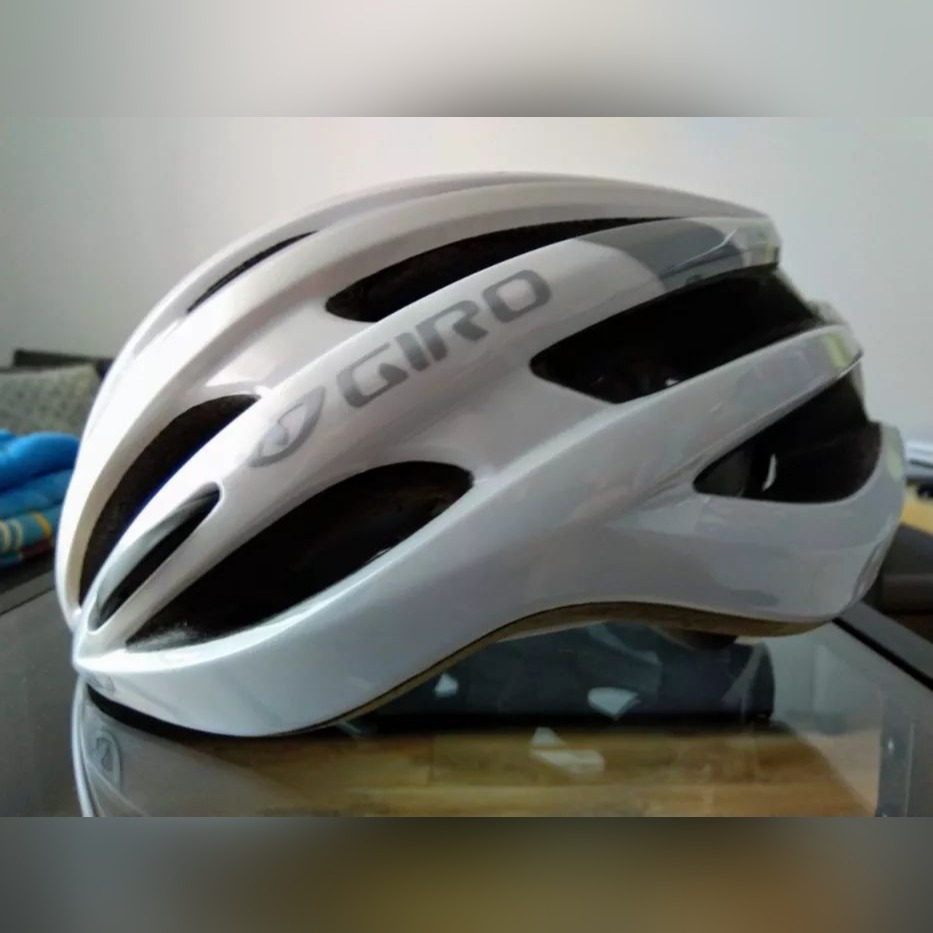 giro angon helmet