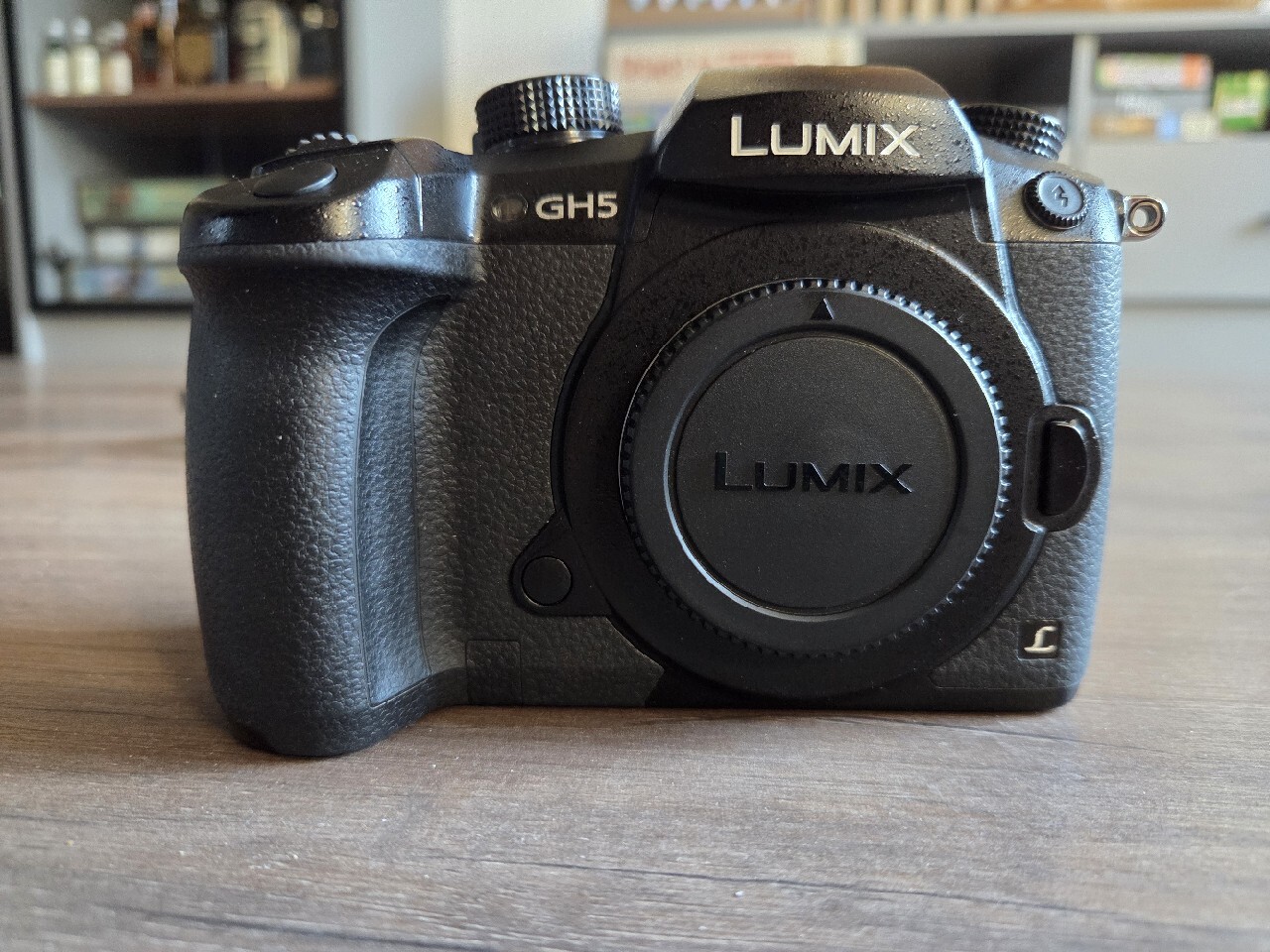 Panasonic Lumix GH5 + Lumix GX VARIO 12–35mm F2 8 II komplet