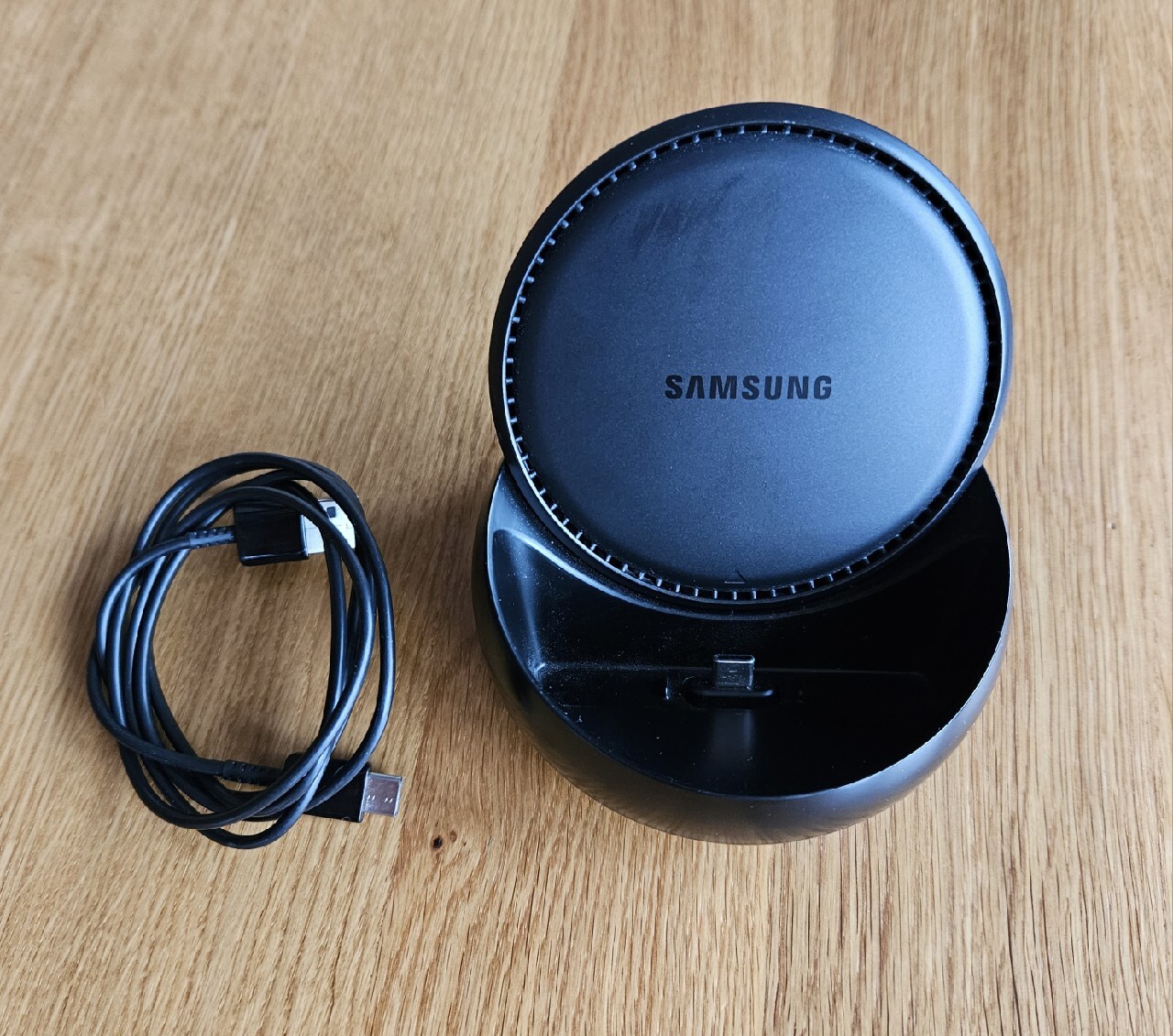 Stacją dokująca Samsung DEX + kabel zasilający Warszawa Kup teraz