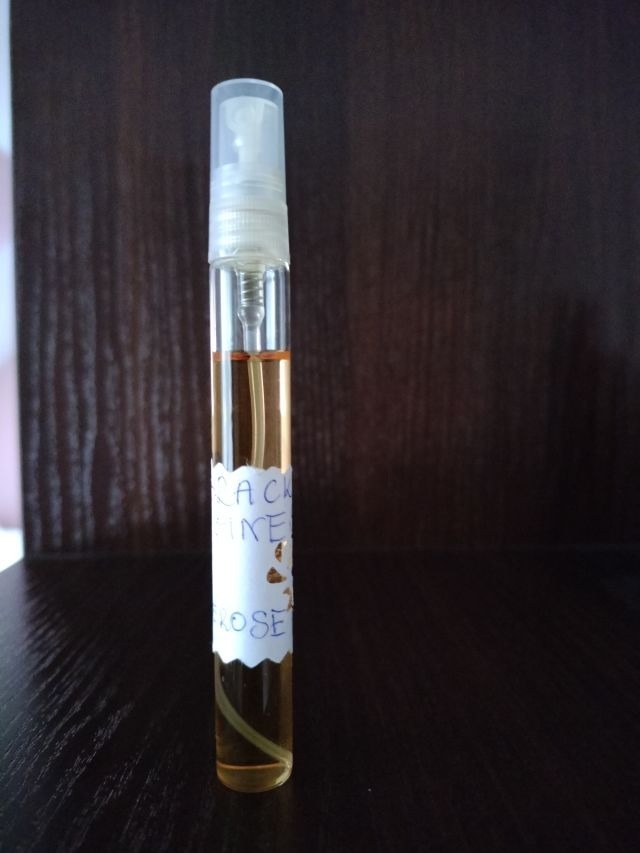 Black Vines Kerosene edp., 8/10 ml Starachowice Kup teraz na