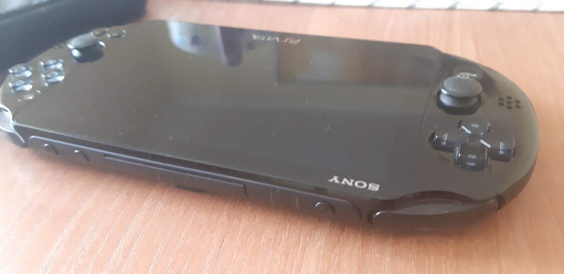 Konsola Sony ps Vita Pch2016 slim Wysin Kup teraz na Allegro Lokalnie