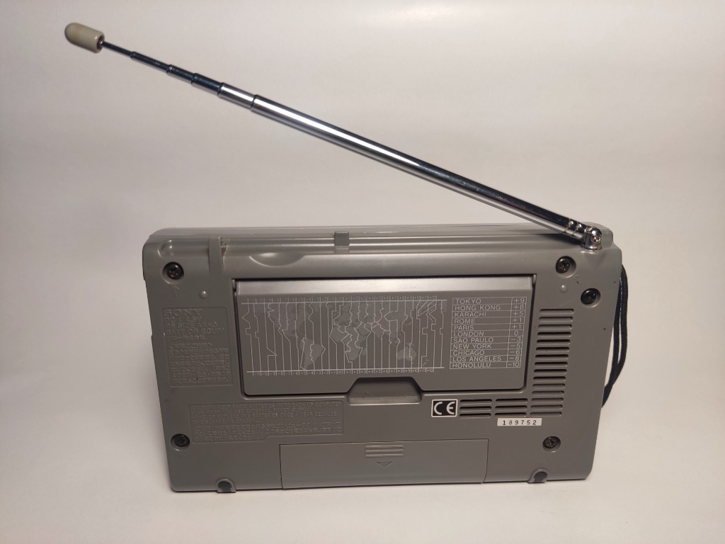 Sony Icf Sw35 Sony Icf M350l Dwa Radio Czempin Kup Teraz Na Allegro Lokalnie