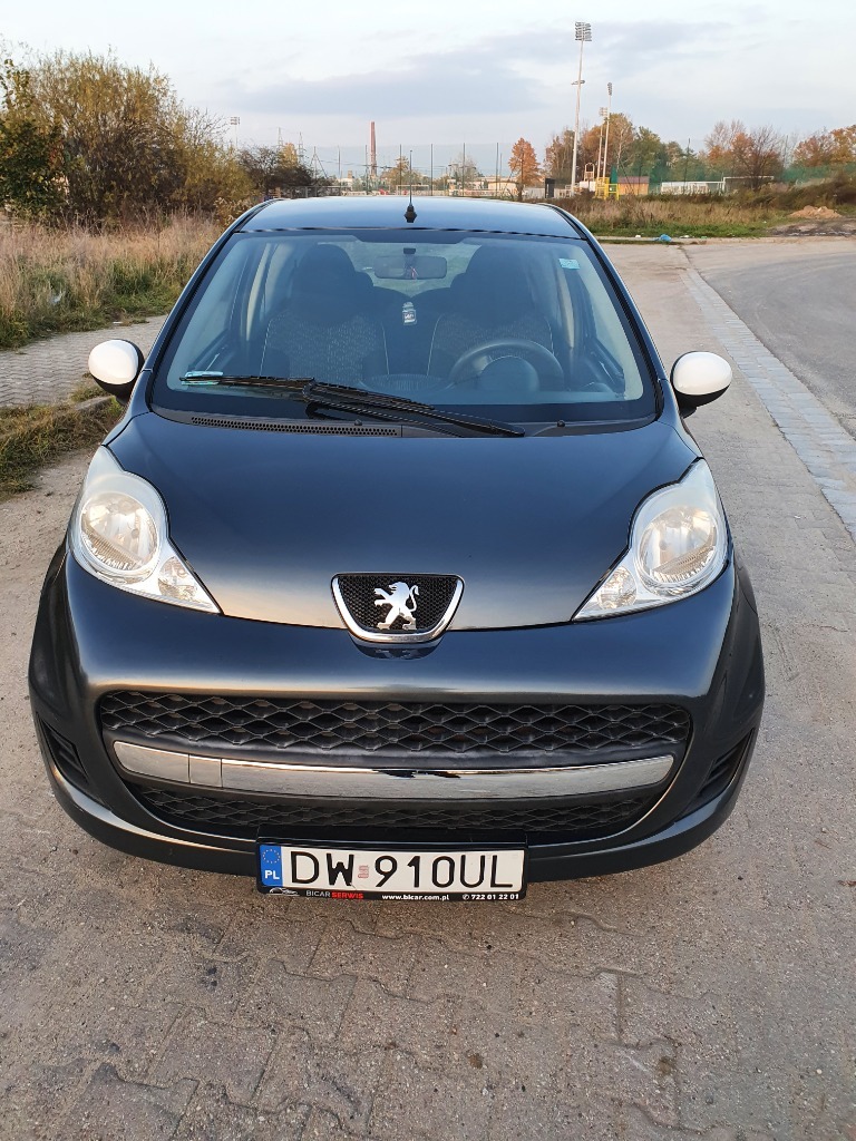 Peugeot 107. Rok produkcji 2012 Cena 10900,00 zł